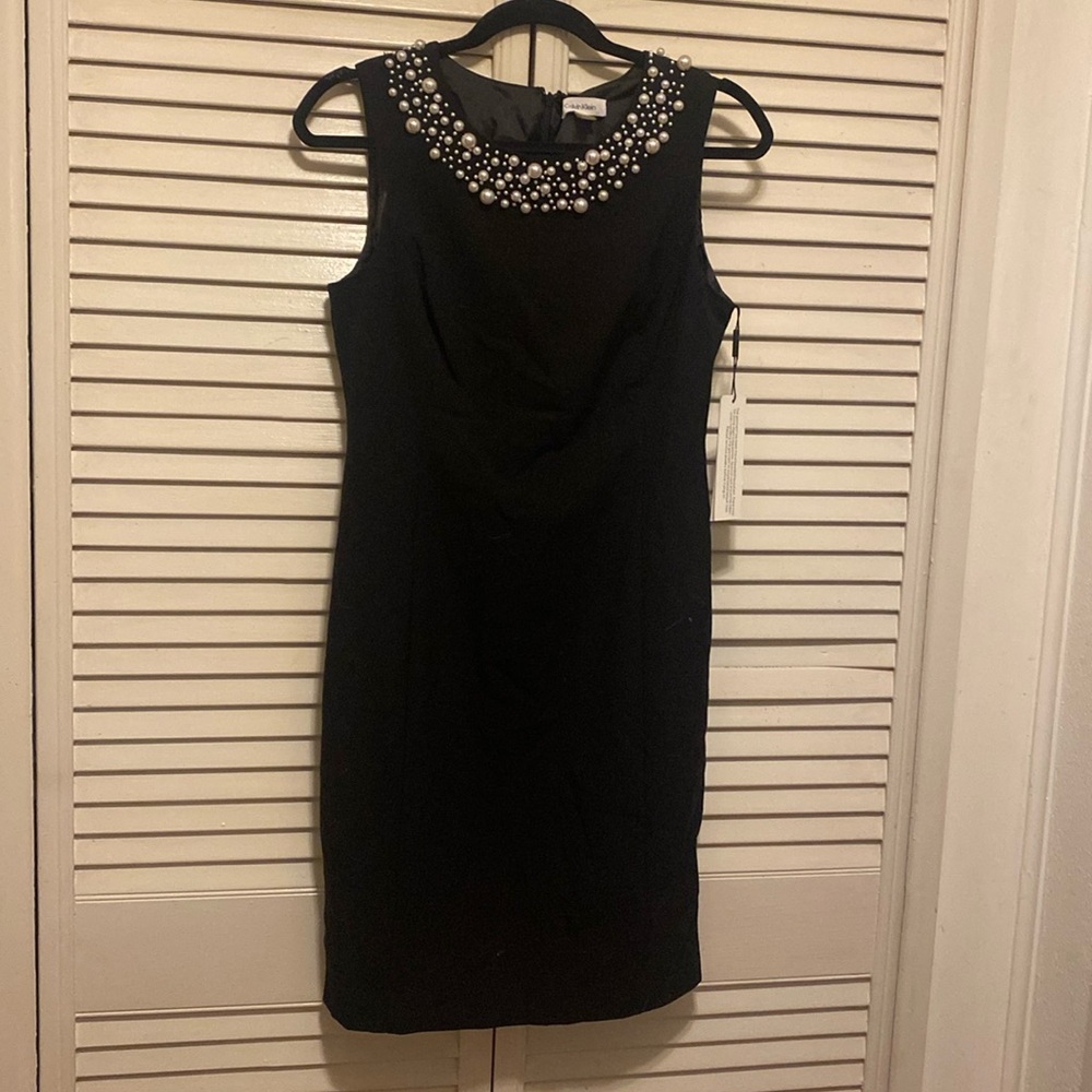 Black casual/cocktail dress